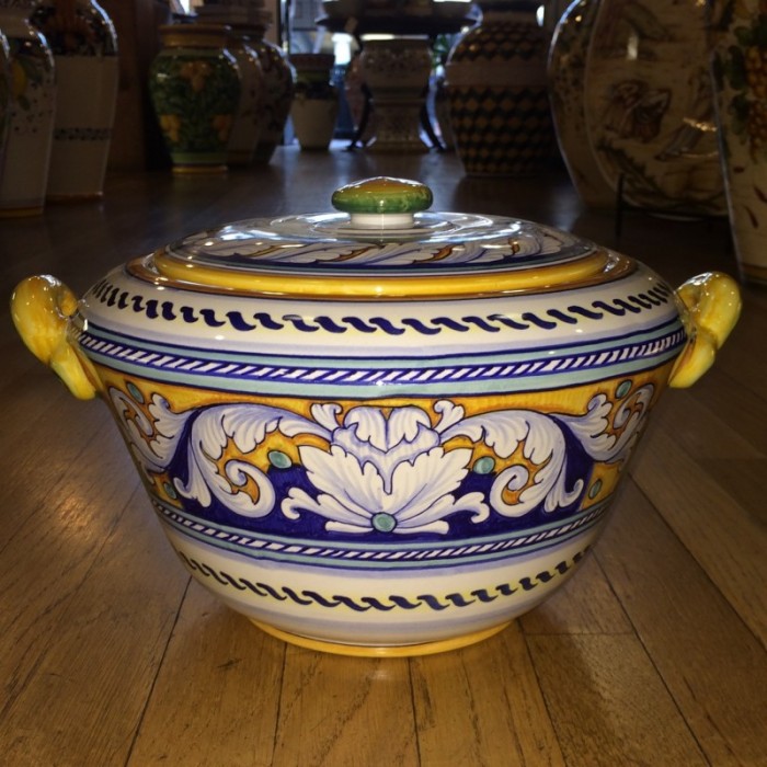 Deruta Two Handled Tureen with Lid