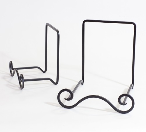 Symphony Easel: Decorative Iron Table Top Plate Holder Easel
